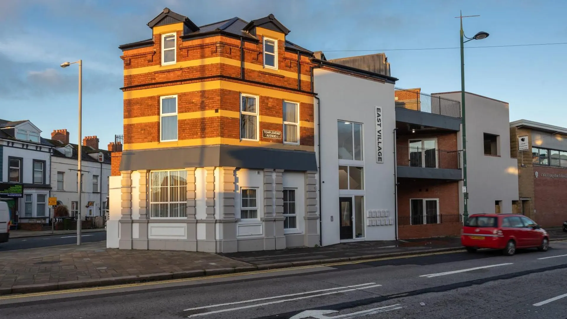 Contemporary 2 Bed Apartment -Belfast East Village Storbritannien