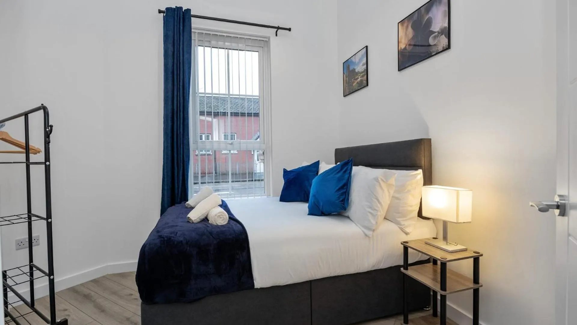 Contemporary 2 Bed Apartment -Belfast East Village 0*, Belfast Storbritannien